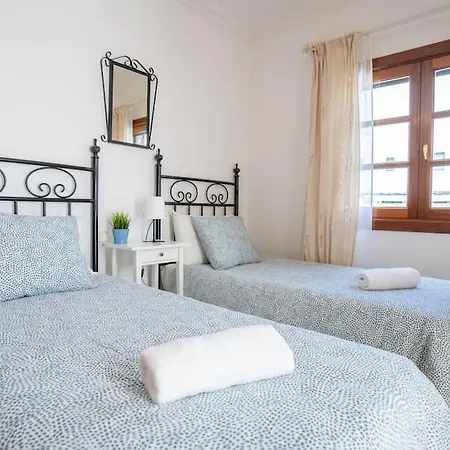 Beautiful In Lanzarote 5 Mins From Marina Tatil Evi *