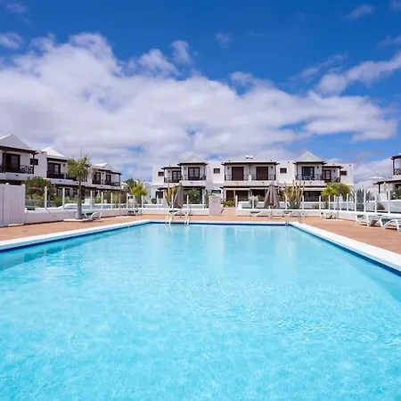 Beautiful In Lanzarote 5 Mins From Marina Semesterbostad