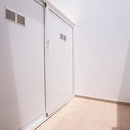 Beautiful In Lanzarote 5 Mins From Marina 別荘