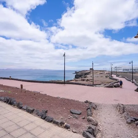 Beautiful In Lanzarote 5 Mins From Marina *