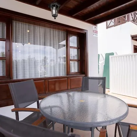 Beautiful In Lanzarote 5 Mins From Marina 別荘 プラヤ・ブランカ